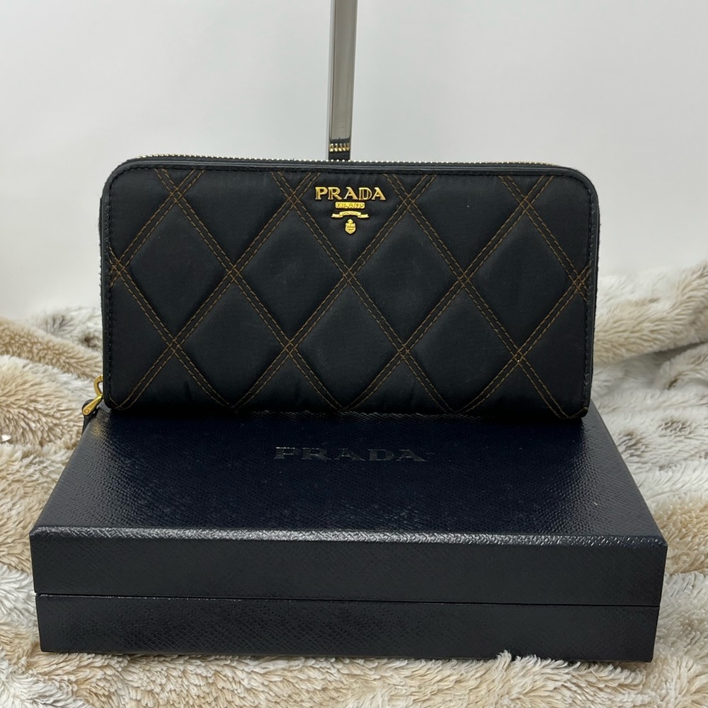 PRADA Wallet